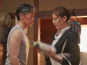 Sức hấp dẫn của cô gái trẻ vú bự xinh đẹp